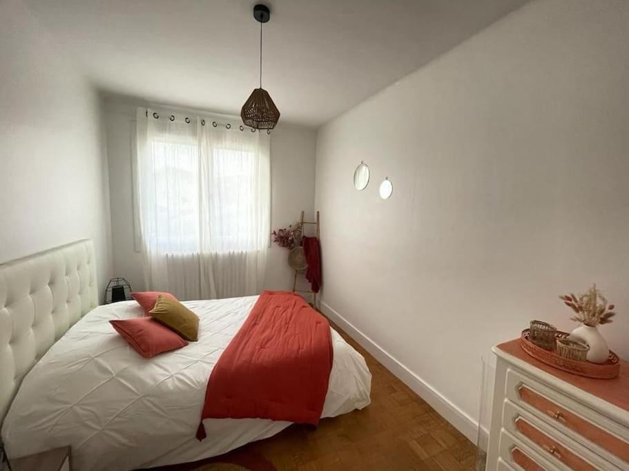 Superbe Appartement Avec Salle De Jeux Vaux-lès-Saint-Claude Exterior photo